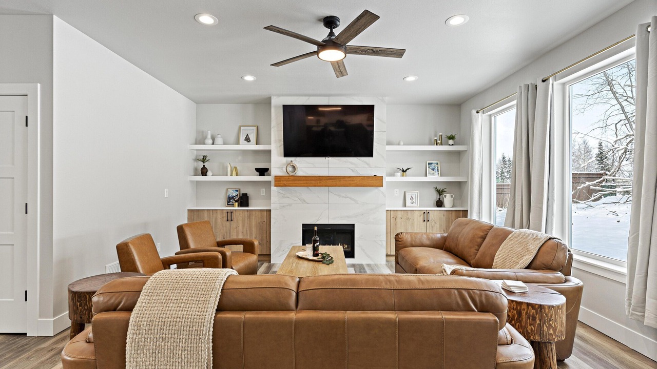 Photo of Livingroom in Abbott Loop