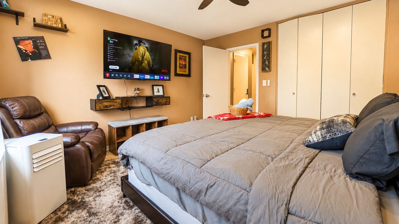 Photo of Bedroom in Peachtree Center