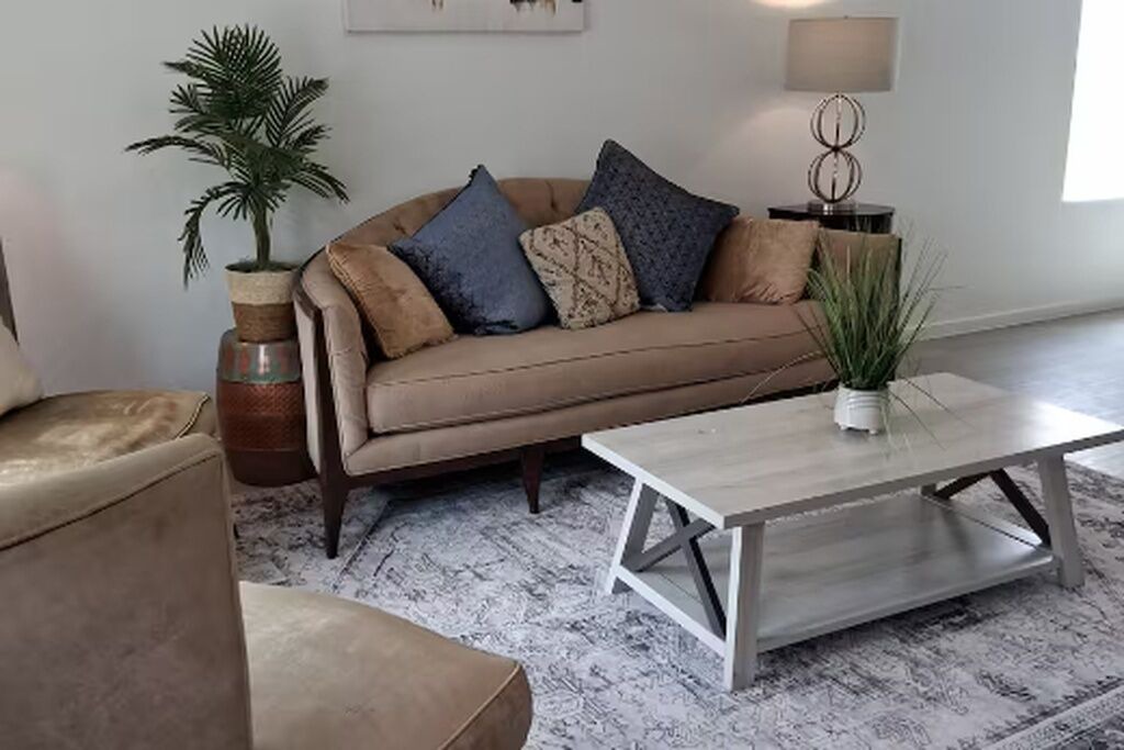 Photo of Livingroom in Humble
