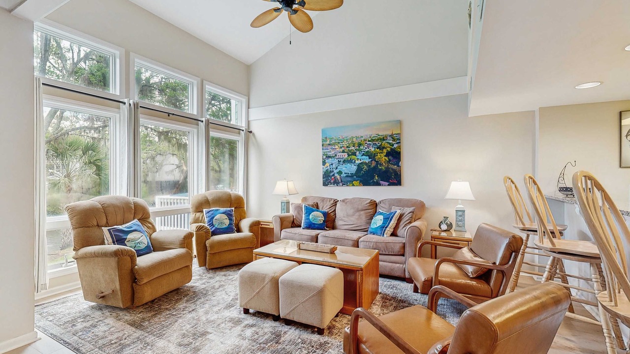 Photo of Livingroom in Ocean Ridge