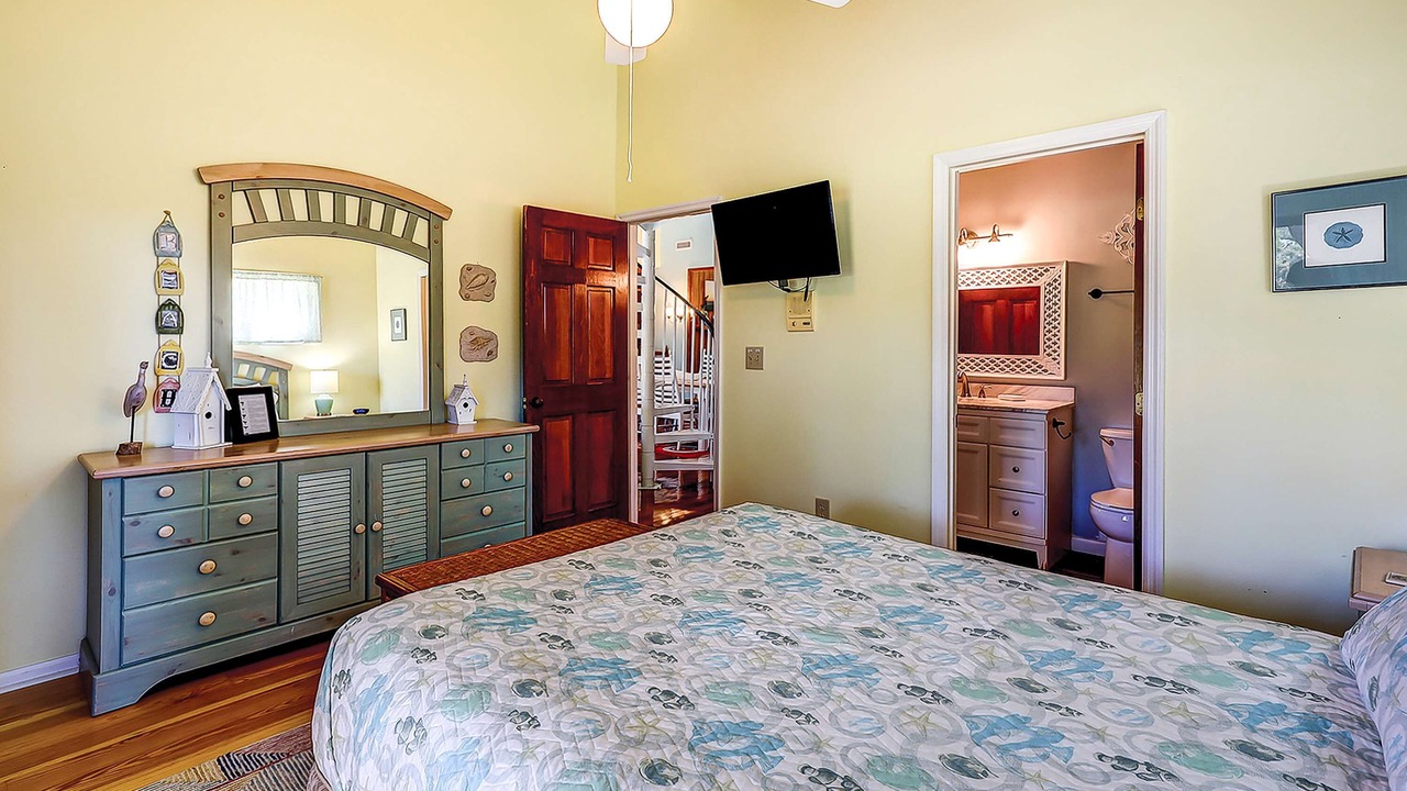 Photo of Bedroom in Oak Grove