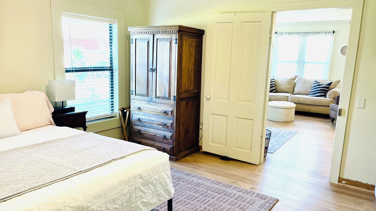Photo of Bedroom in Kyle