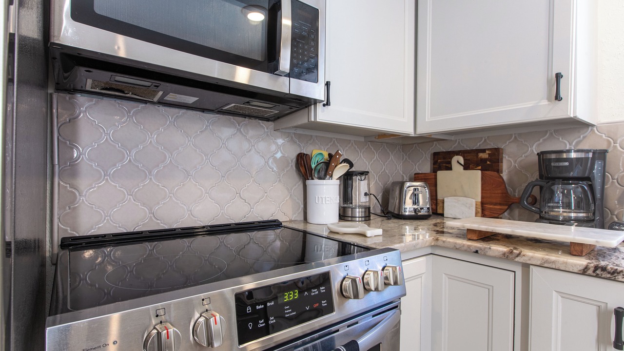 Photo of Kitchen in Northeast Santa Fe