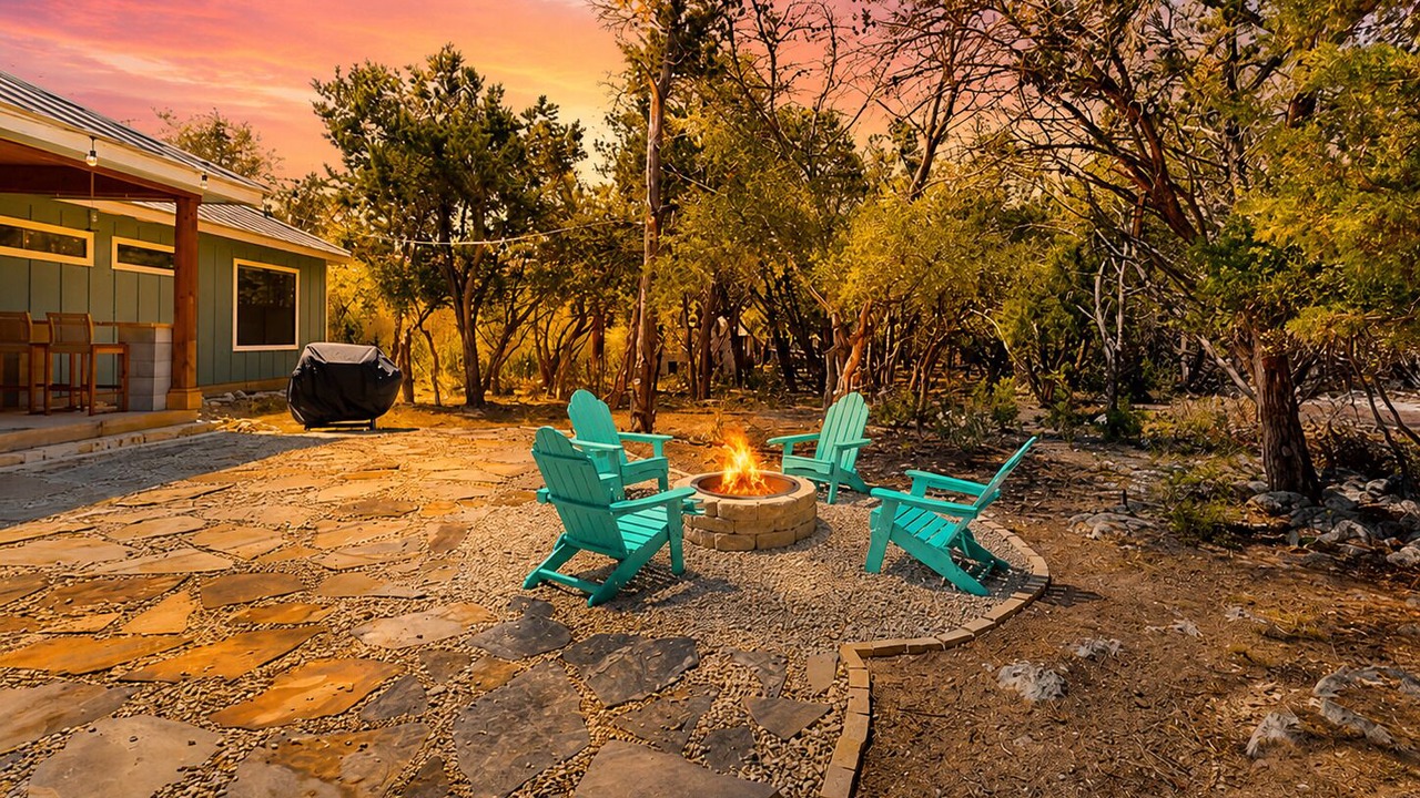 Photo of Patio Balcony in Spring Branch