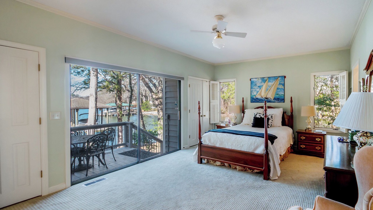 Photo of Bedroom in Lake Wylie
