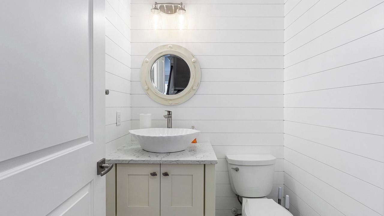 Photo of Bathroom in Fenwick Island