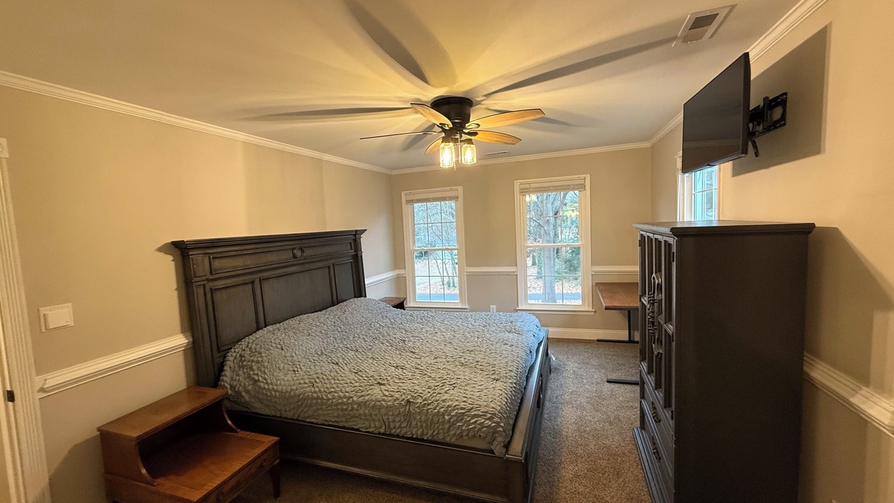 Photo of Bedroom in Gloucester Point