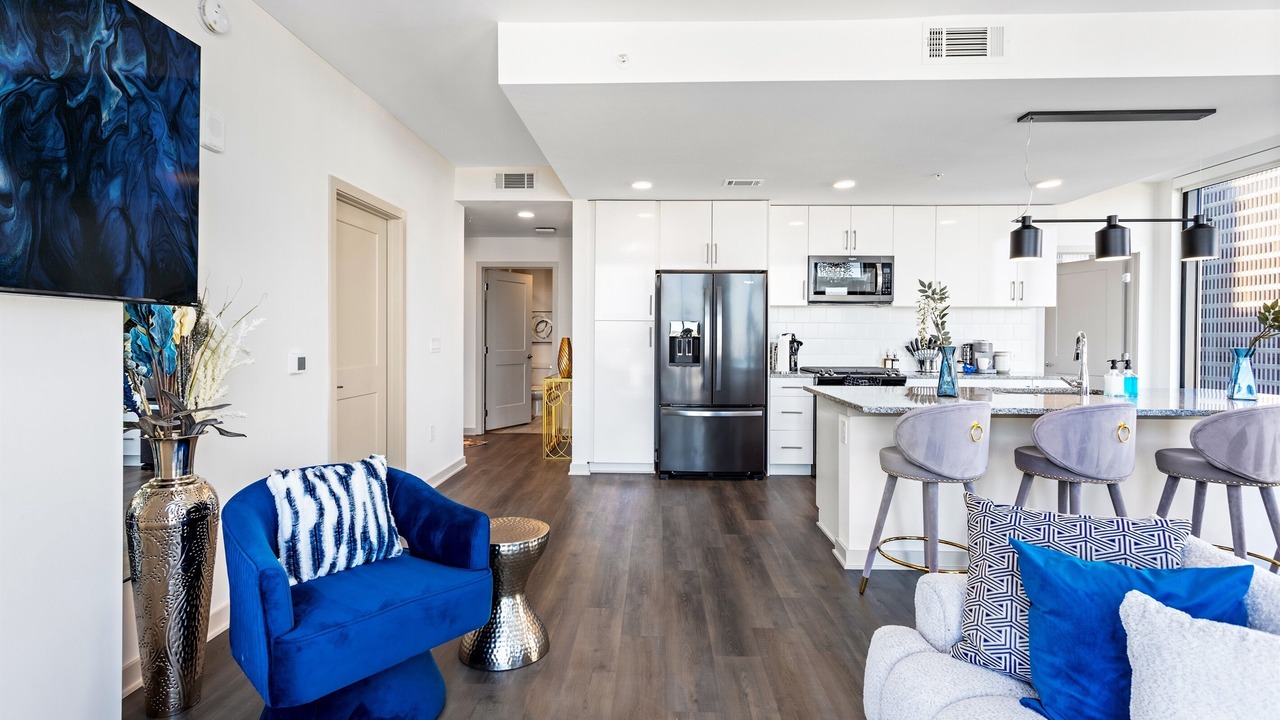 Photo of Livingroom in Peachtree Center