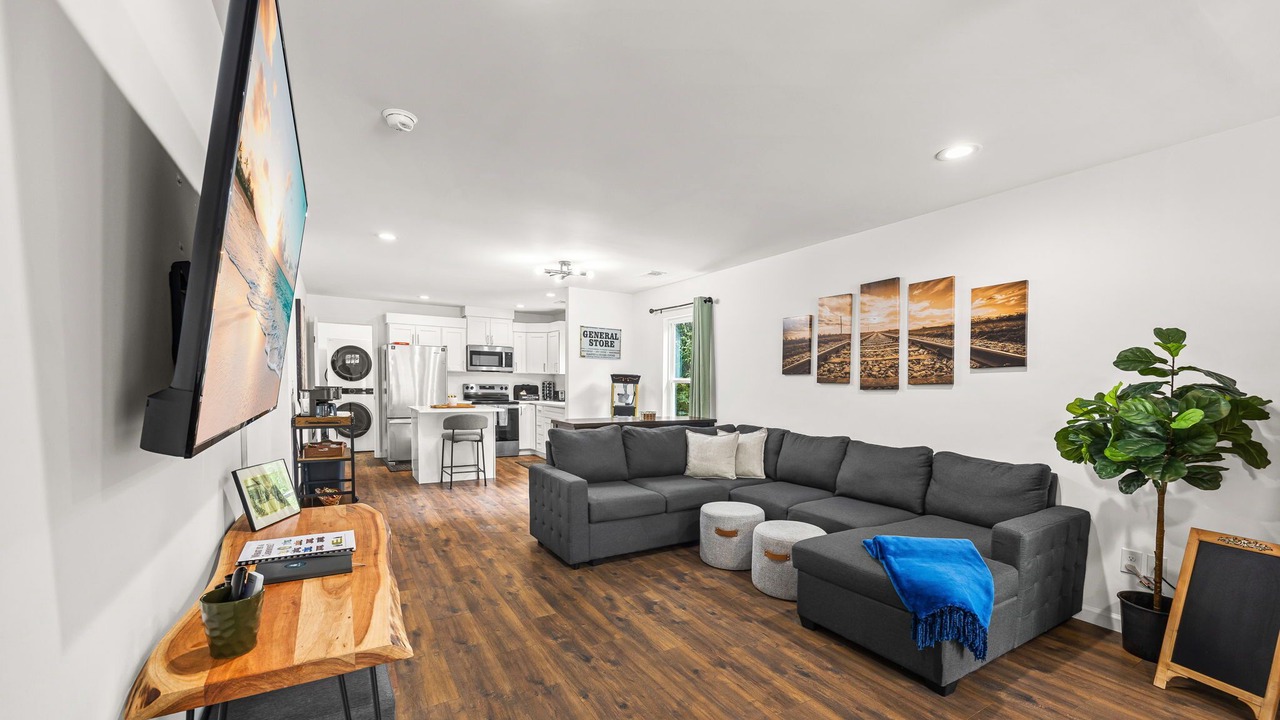 Photo of Livingroom in Spartanburg