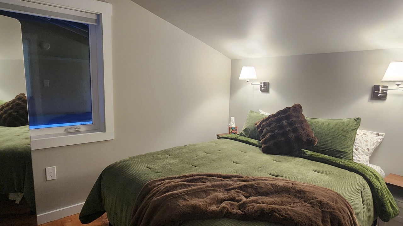 Photo of Bedroom in Fairbanks