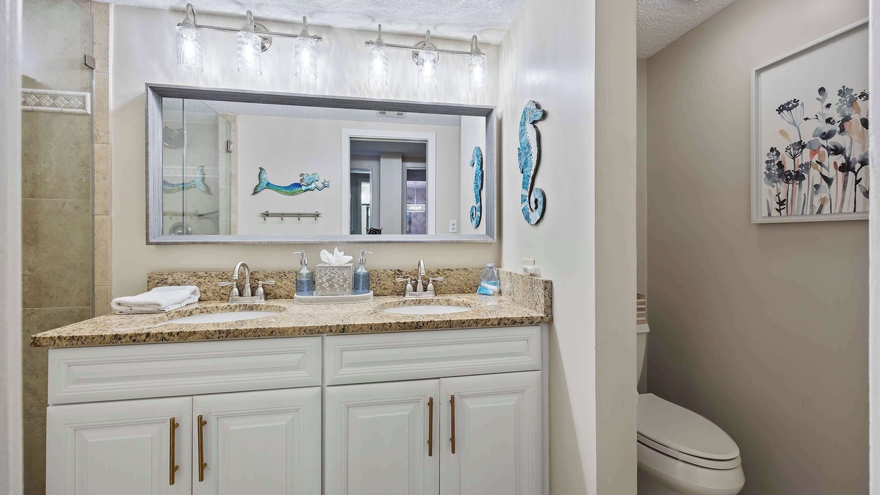 Photo of Bathroom in Shelter Cove