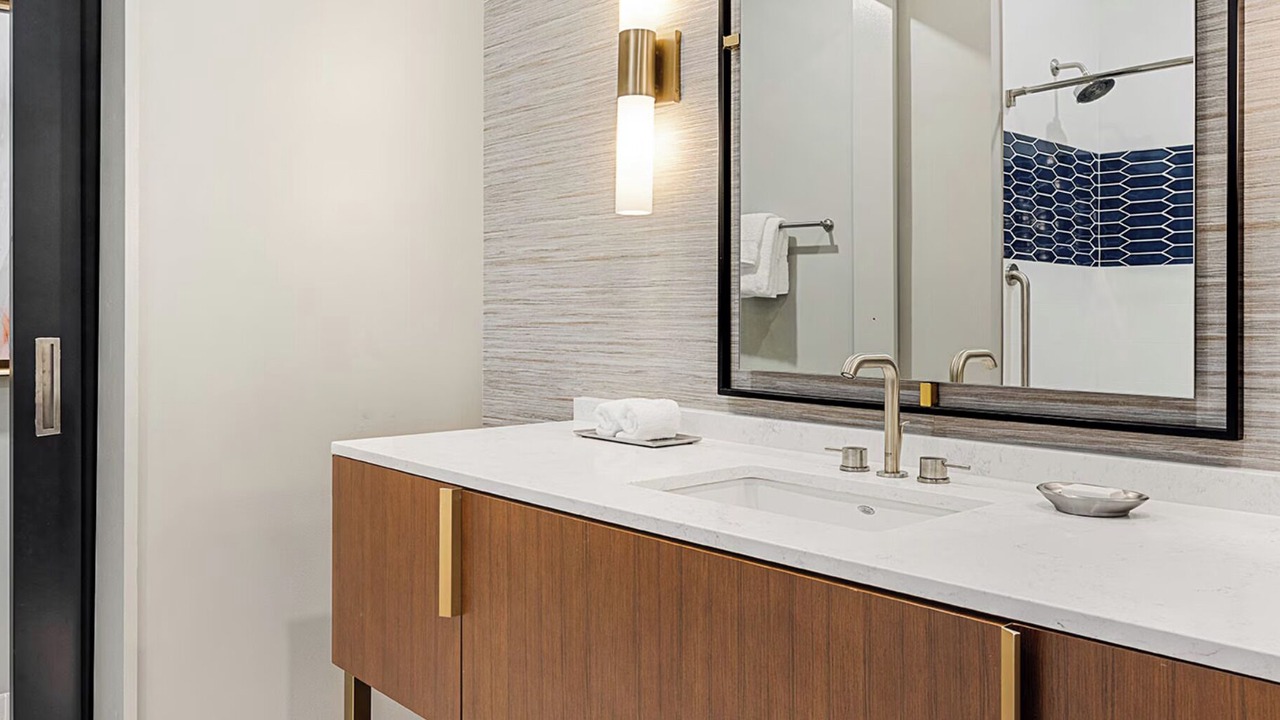 Photo of Bathroom in Peachtree Center