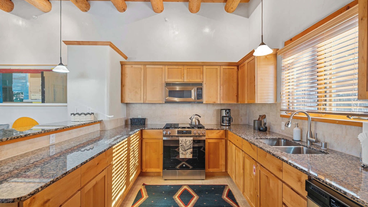 Photo of Kitchen in Tesuque