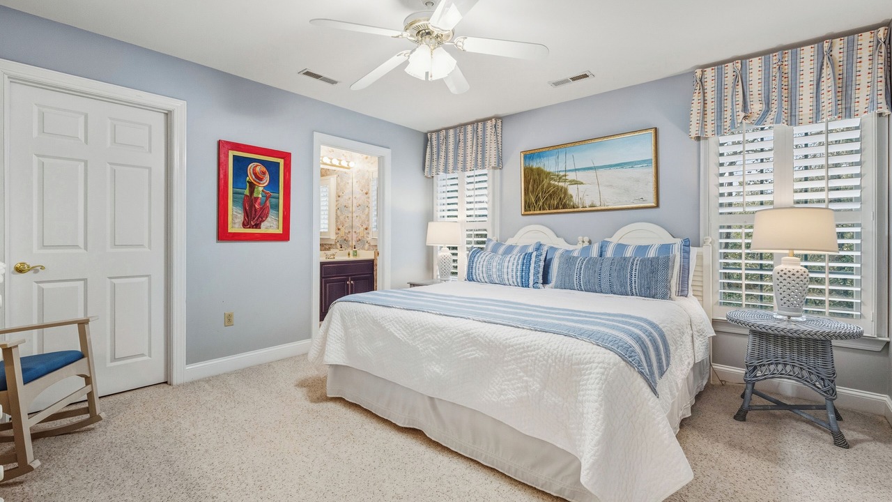 Photo of Bedroom in Debordieu Colony