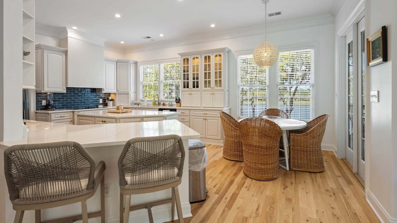 Photo of Kitchen in Debordieu Colony