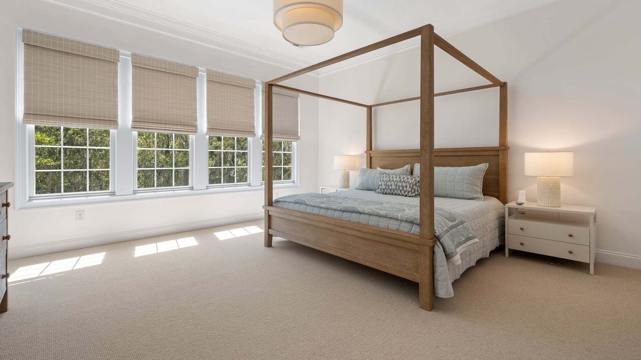 Photo of Bedroom in Debordieu Colony