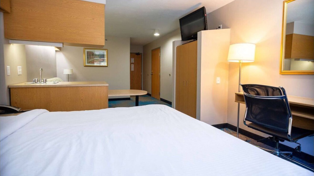 Photo of Bedroom in Sturbridge