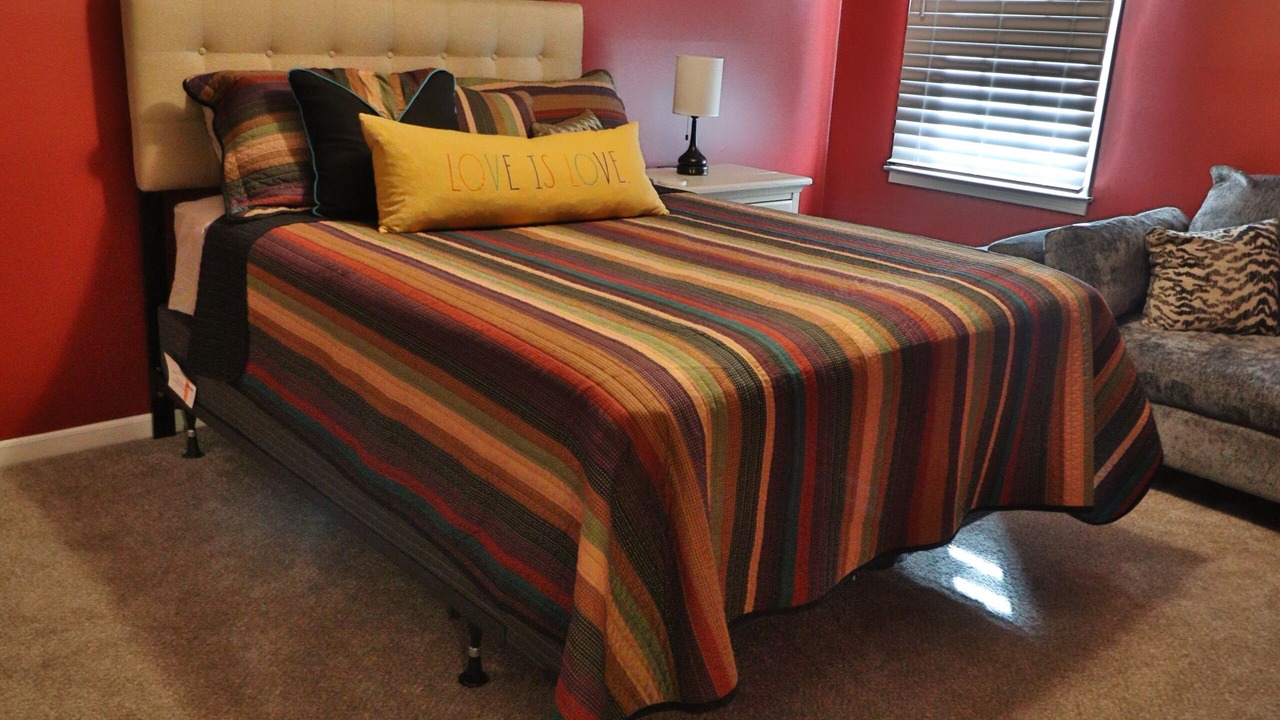 Photo of Bedroom in Berea