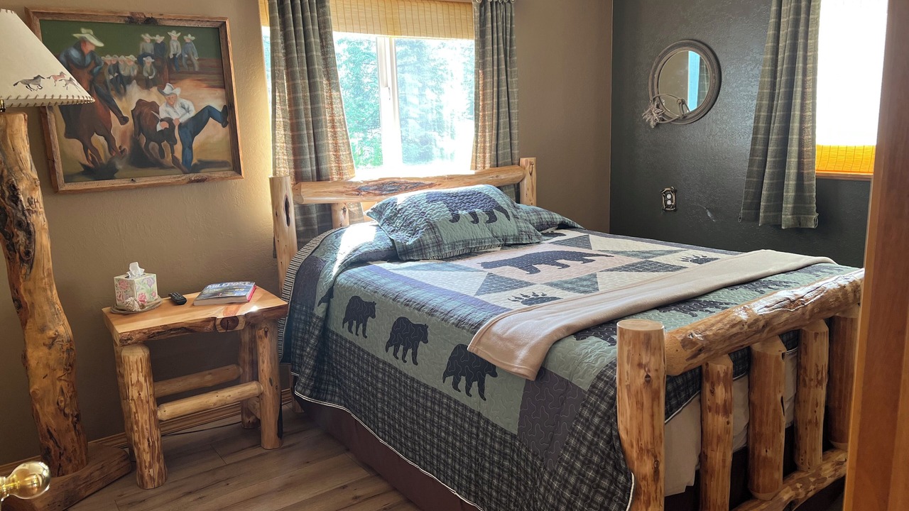 Photo of Bedroom in Gustavus