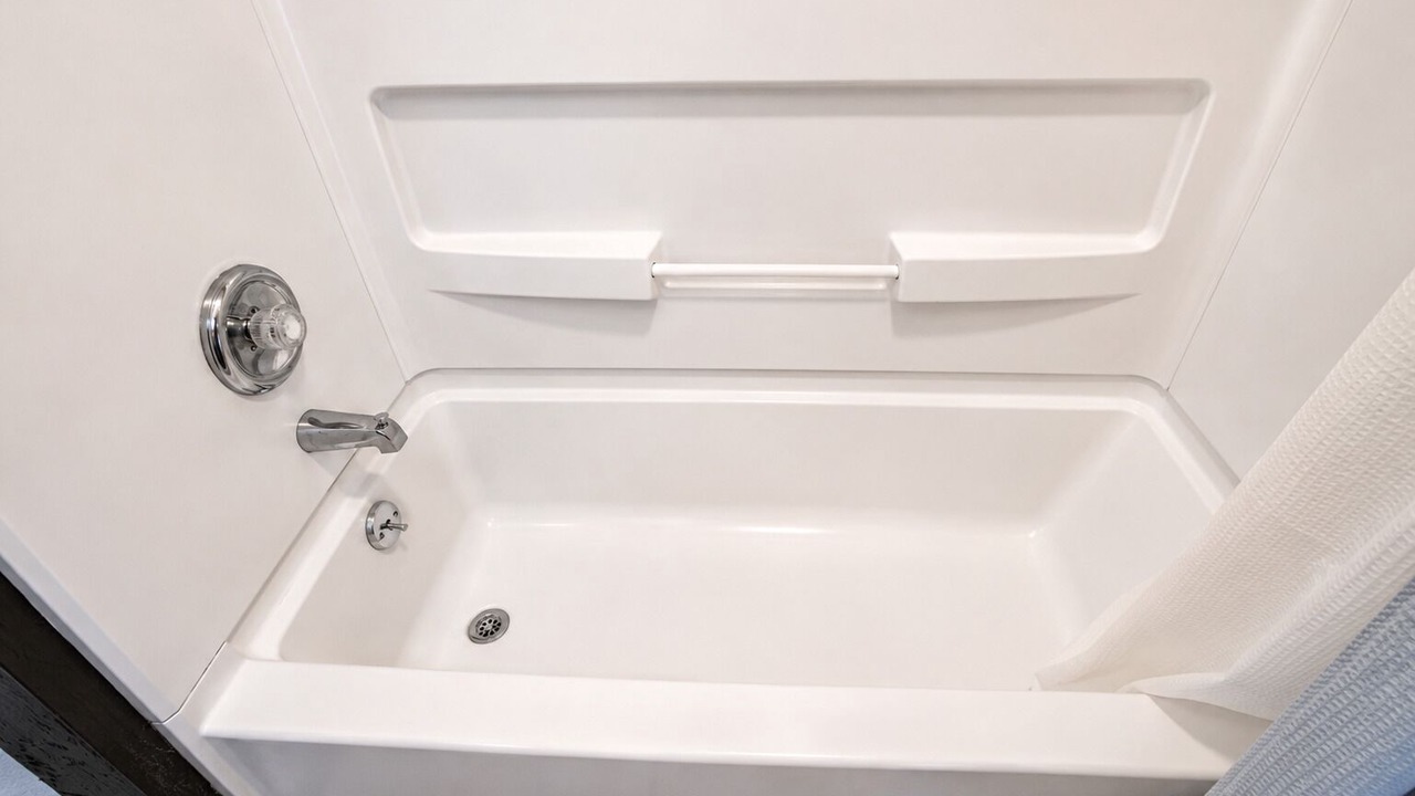 Photo of Bathroom in Fairlie-Poplar Historic District