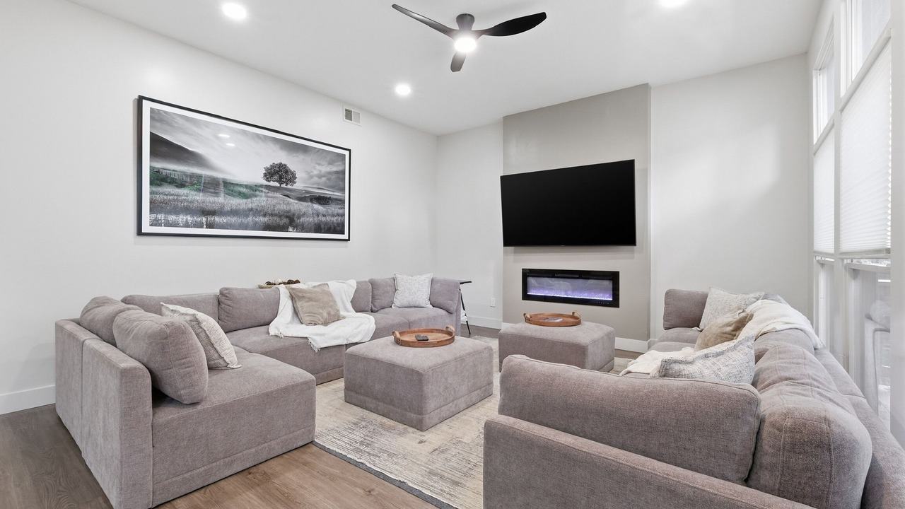 Photo of Livingroom in Olathe