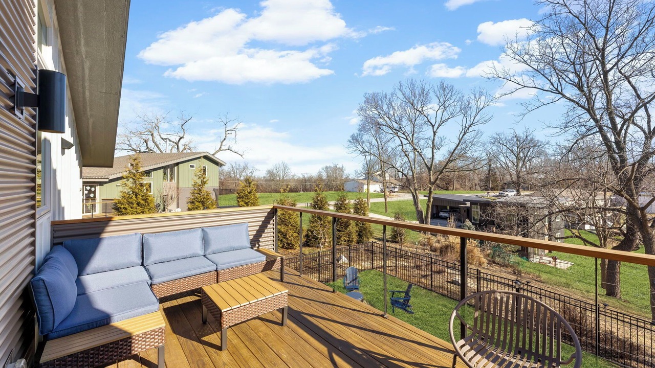 Photo of Patio Balcony in Riverside