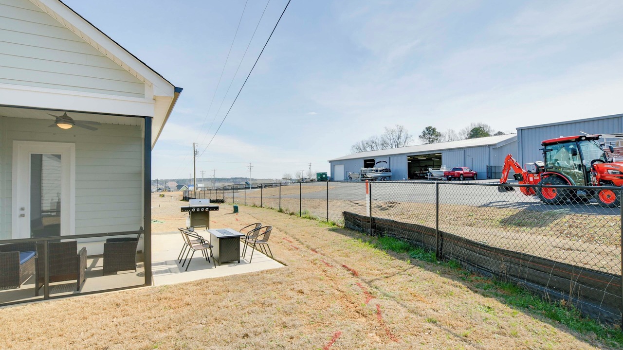 Photo of Outdoor in Greenwood