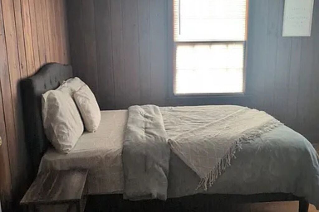 Photo of Bedroom in Spartanburg