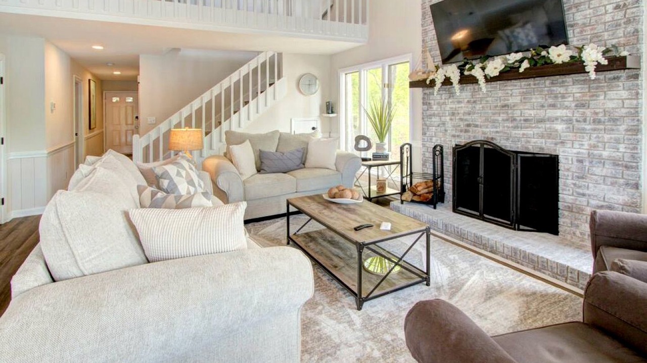 Photo of Livingroom in Bowling Green