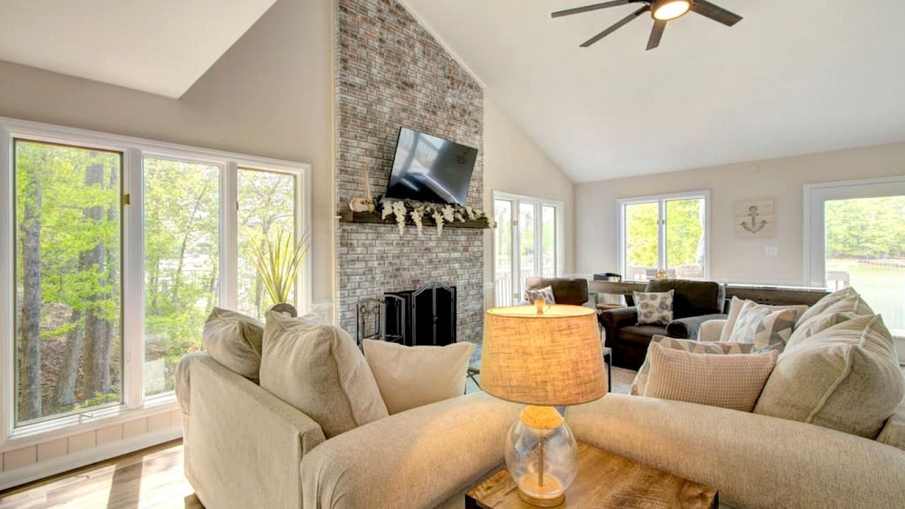 Photo of Livingroom in Bowling Green