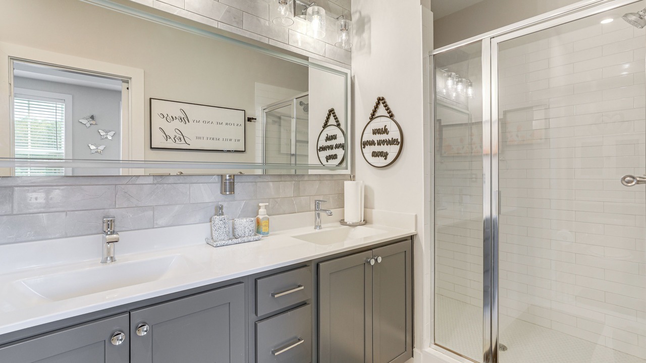 Photo of Bathroom in Chosewood Park