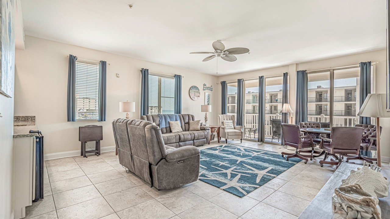 Photo of Livingroom in Windy Hill