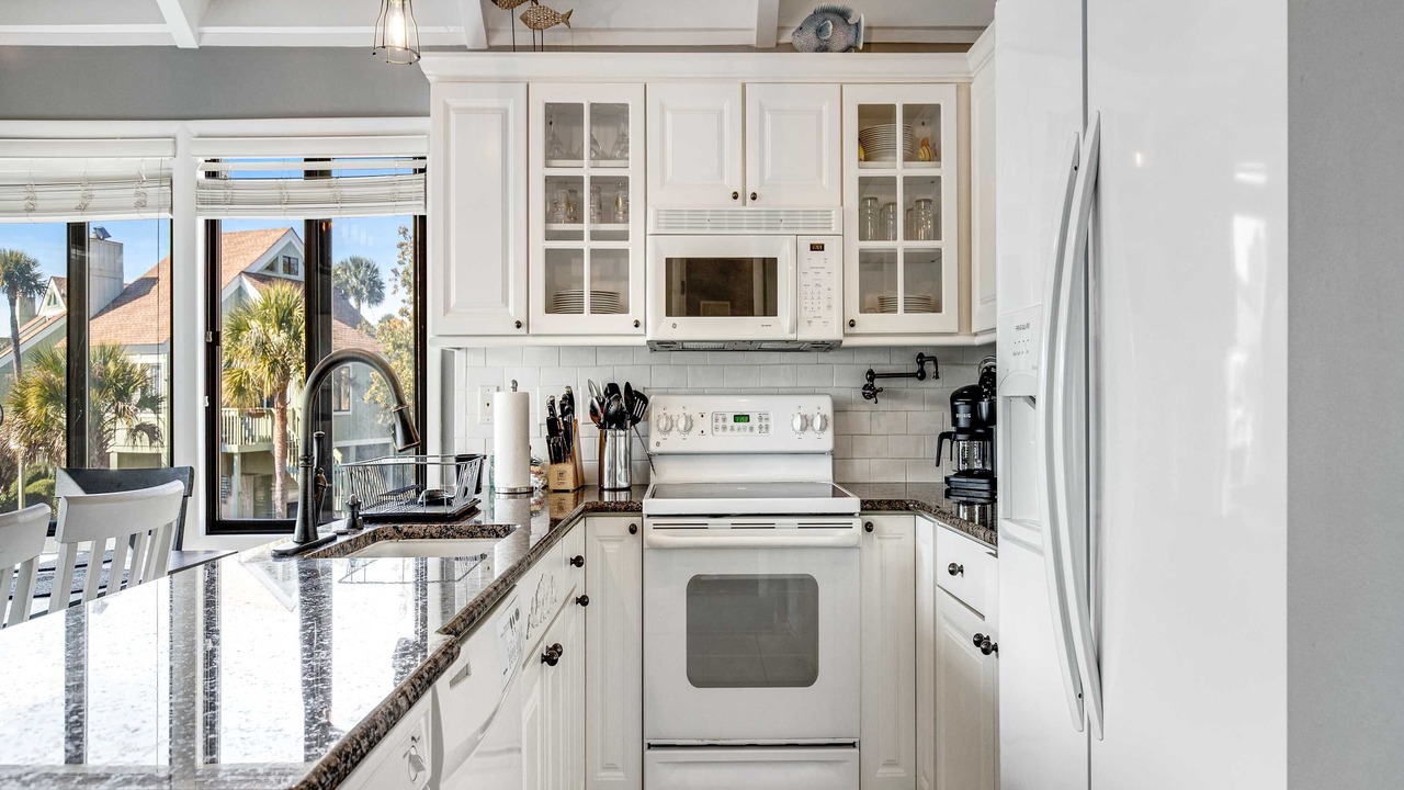 Photo of Kitchen in Sealoft Villas