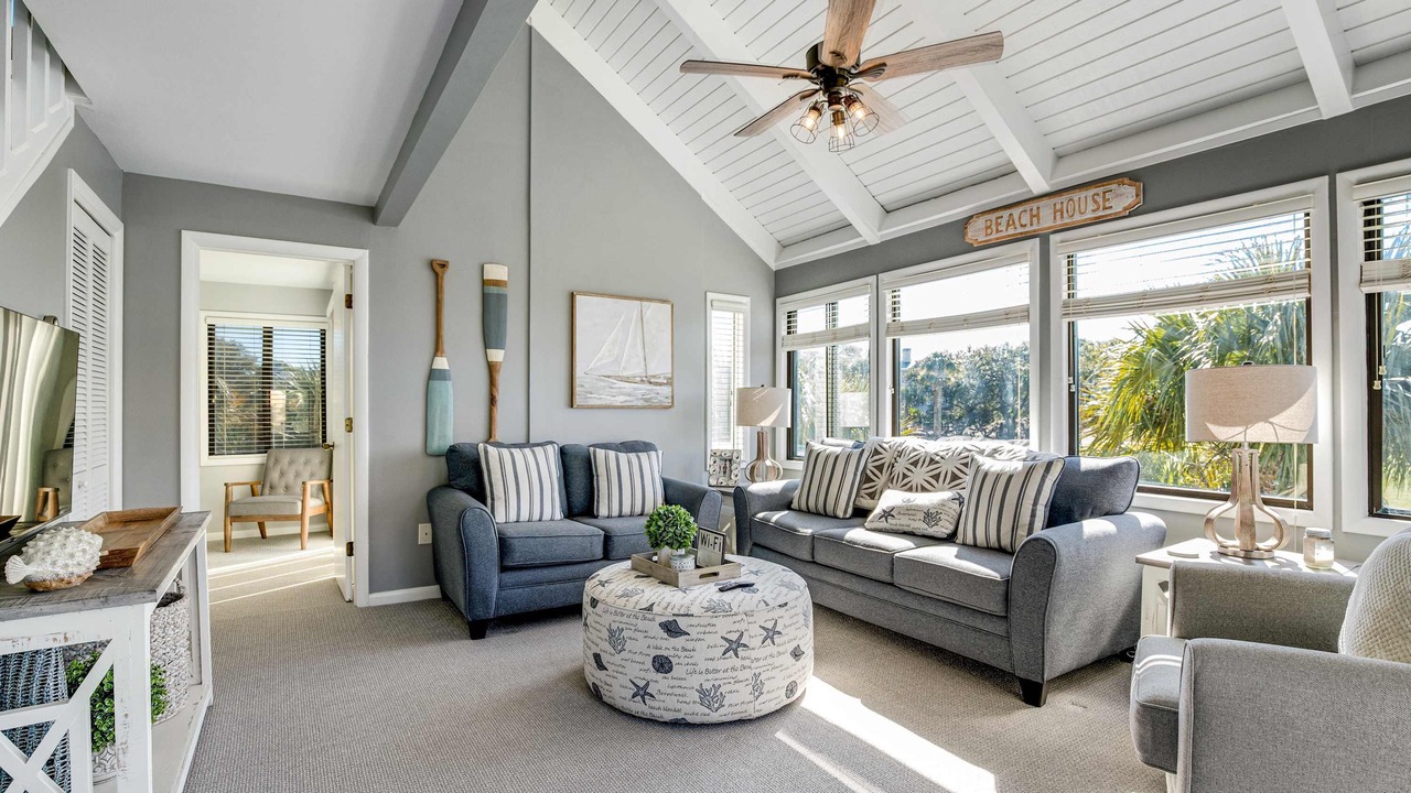 Photo of Livingroom in Sealoft Villas
