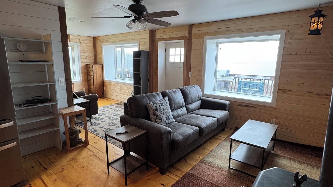 Photo of Livingroom in Clam Gulch