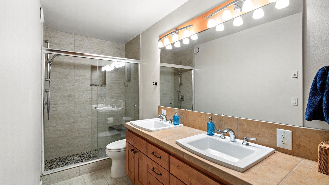 Photo of Bathroom in Alyeska