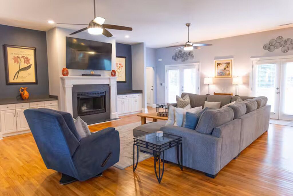 Photo of Livingroom in West Ashley