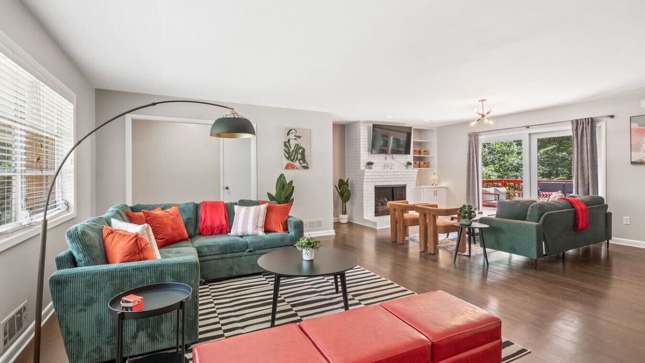 Photo of Livingroom in Smyrna