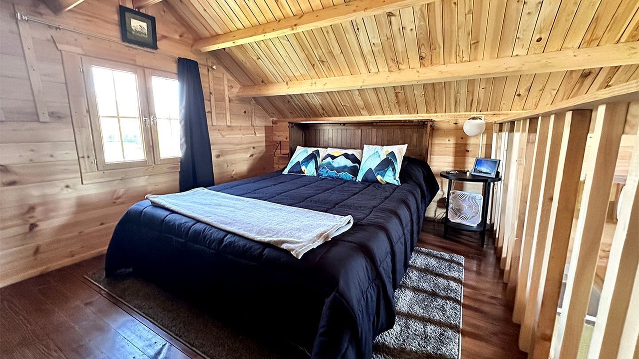 Photo of Bedroom in Denali
