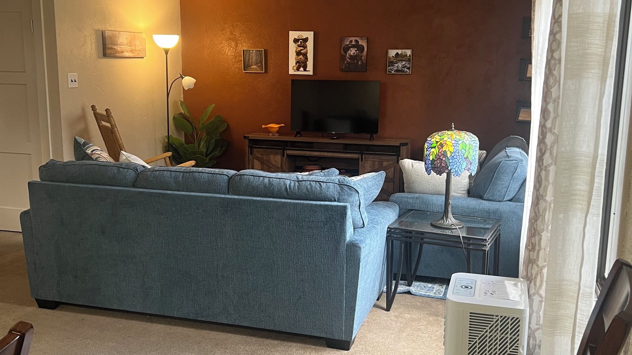 Photo of Livingroom in Los Alamos