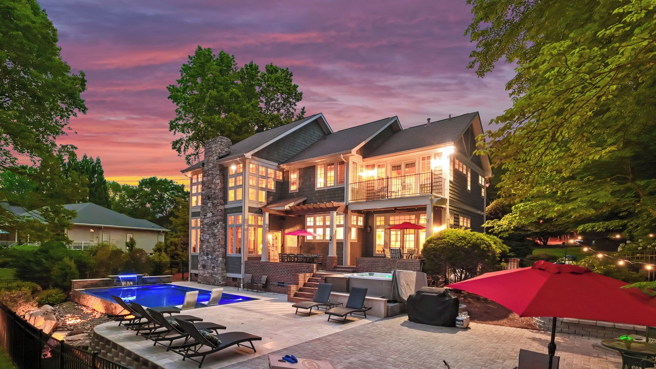 Photo of Outdoor in Lake Norman of Catawba