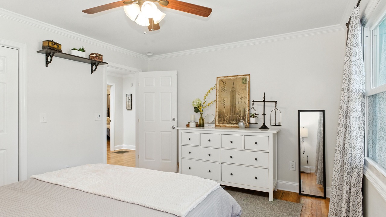 Photo of Bedroom in Belvedere Park