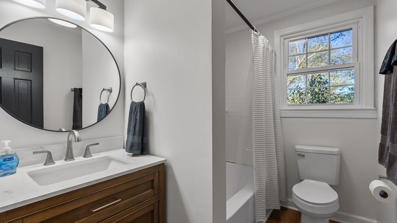 Photo of Bathroom in Wade Hampton