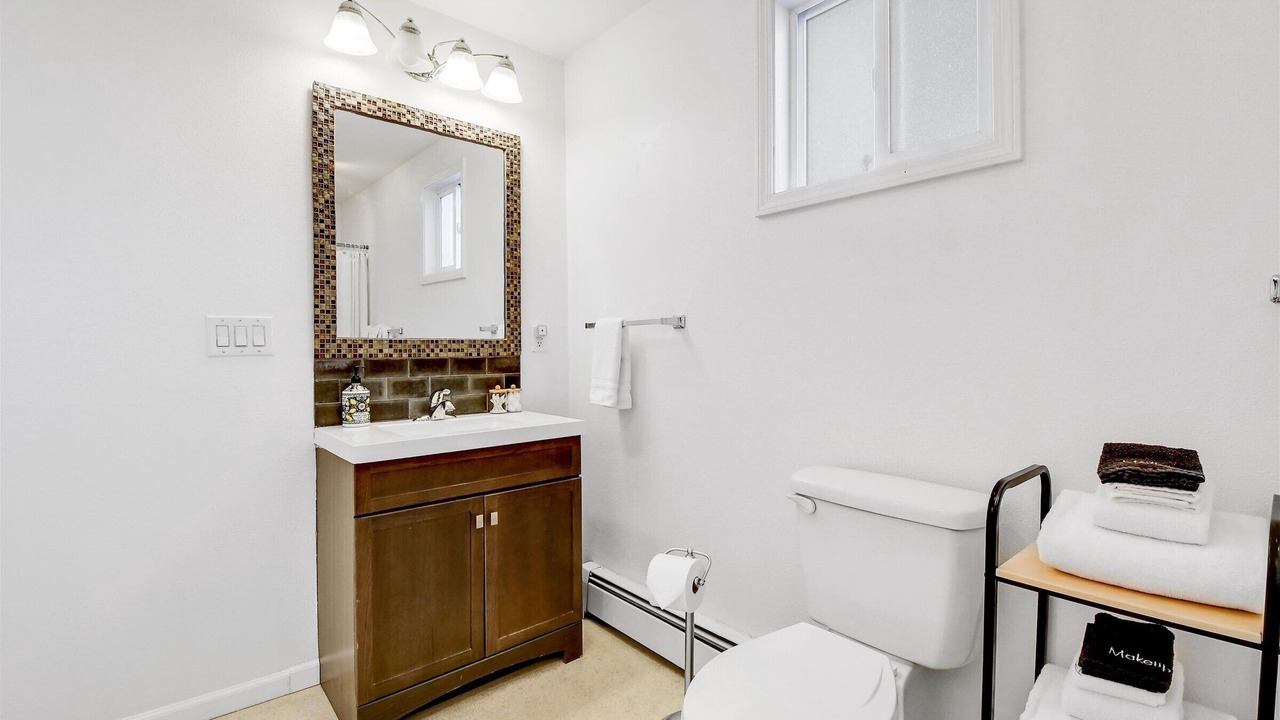 Photo of Bathroom in University Area
