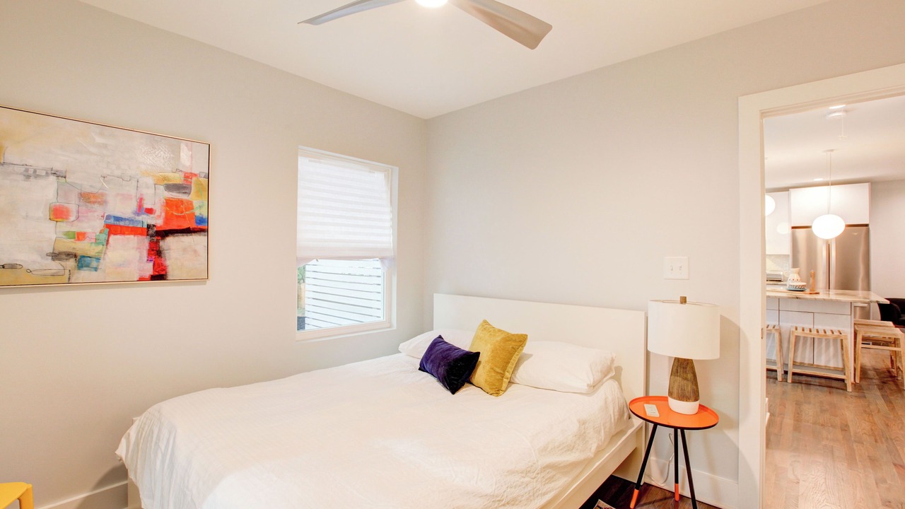 Photo of Bedroom in Villa Heights