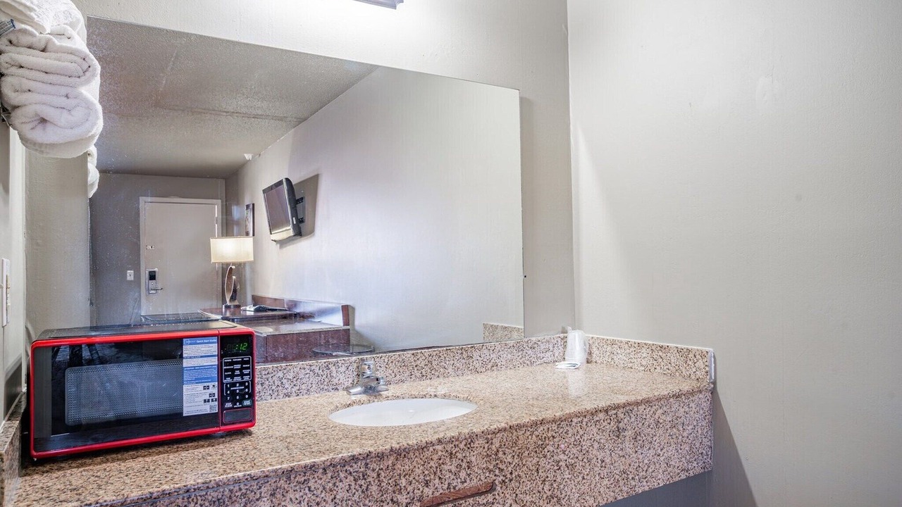 Photo of Bathroom in Walterboro - St. George
