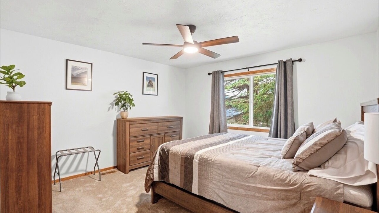 Photo of Bedroom in Abbott Loop