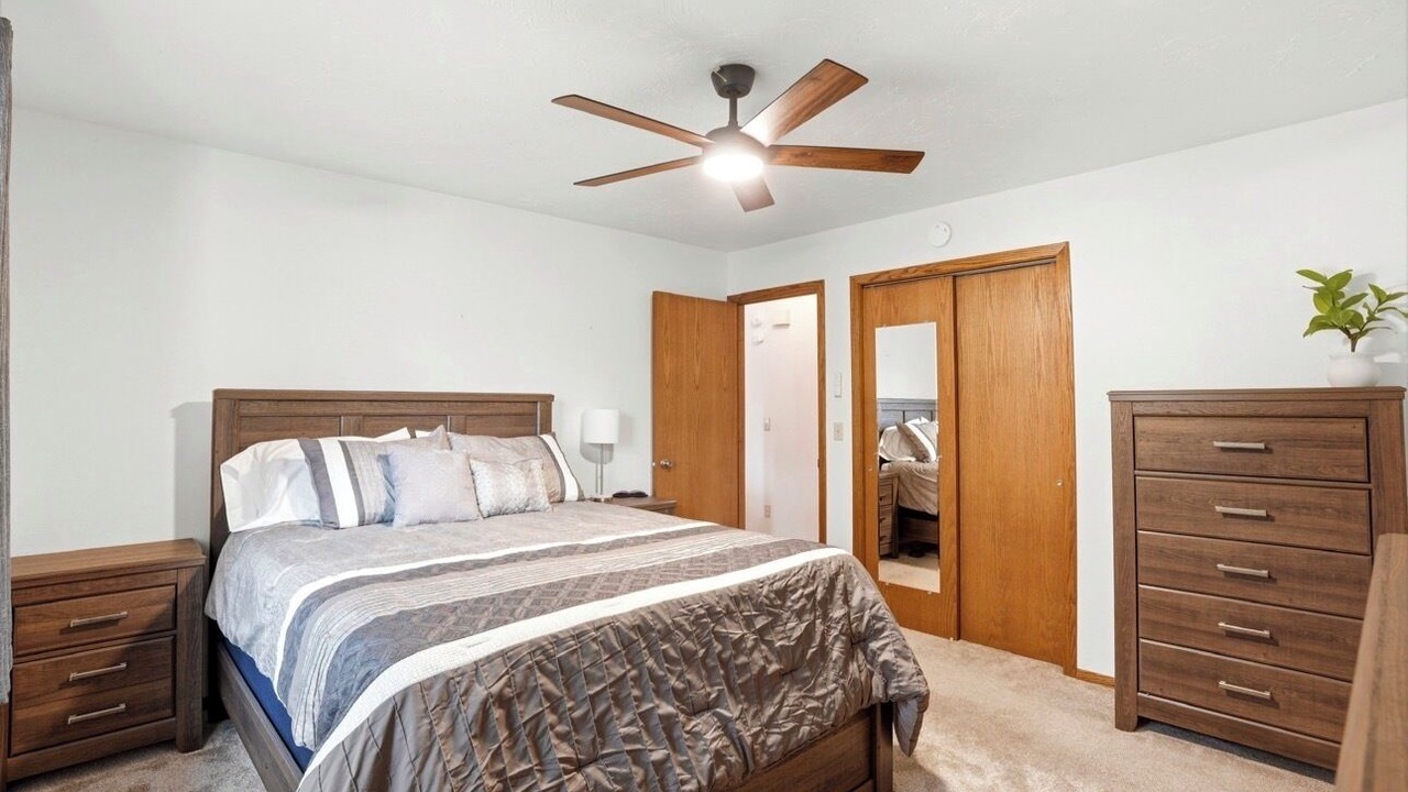 Photo of Bedroom in Abbott Loop