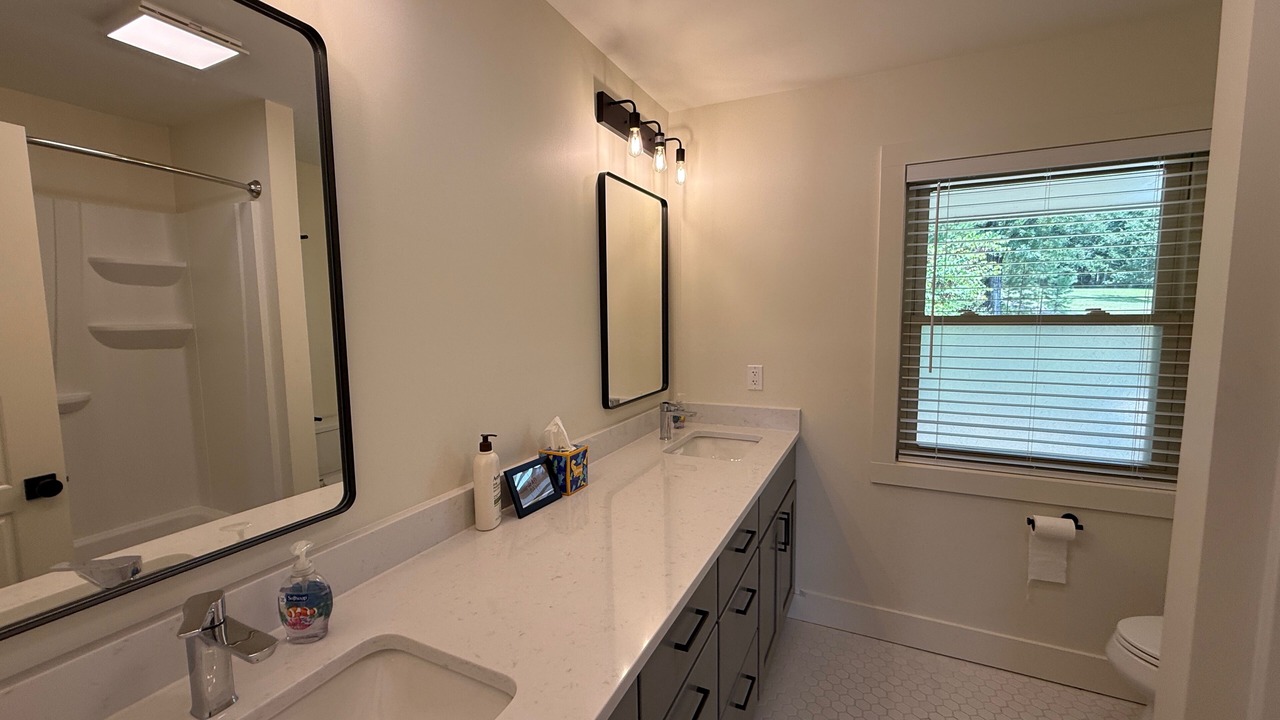 Photo of Bathroom in Berea