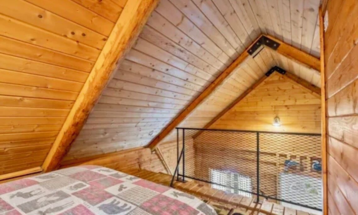 Photo of Bedroom in Meadow Lakes